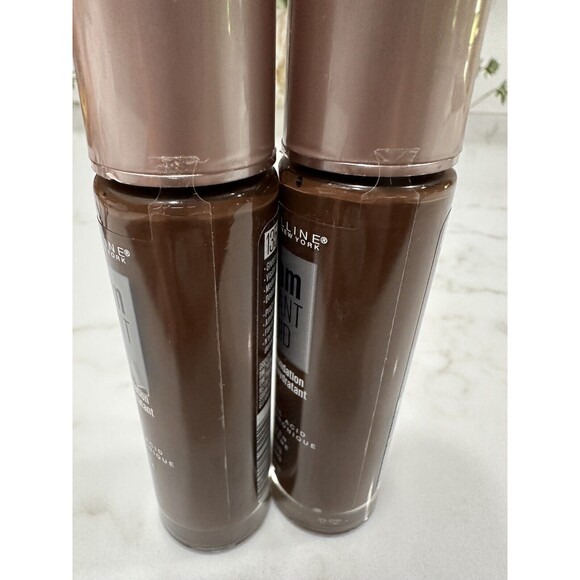 TWO Maybelline Dream Radiant Liquid Foundation Makeup Shade 135 Java 1 fl oz NEW - Picture 3 of 3